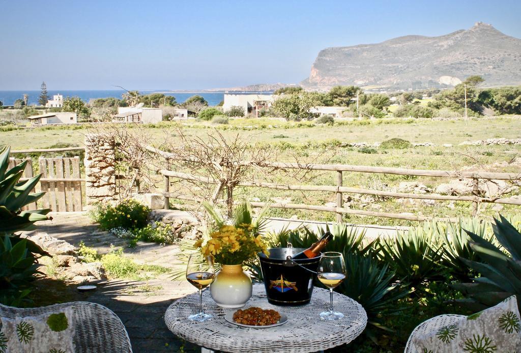 Il Giardino Delle Aloe Guest House Favignana Exterior photo